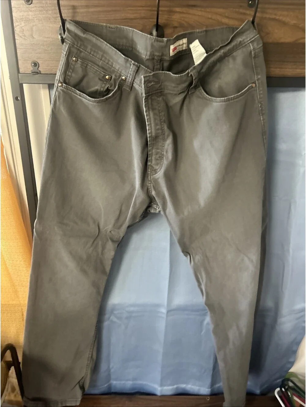 Wrangler 38x30 Straight Fit Gray Jeans